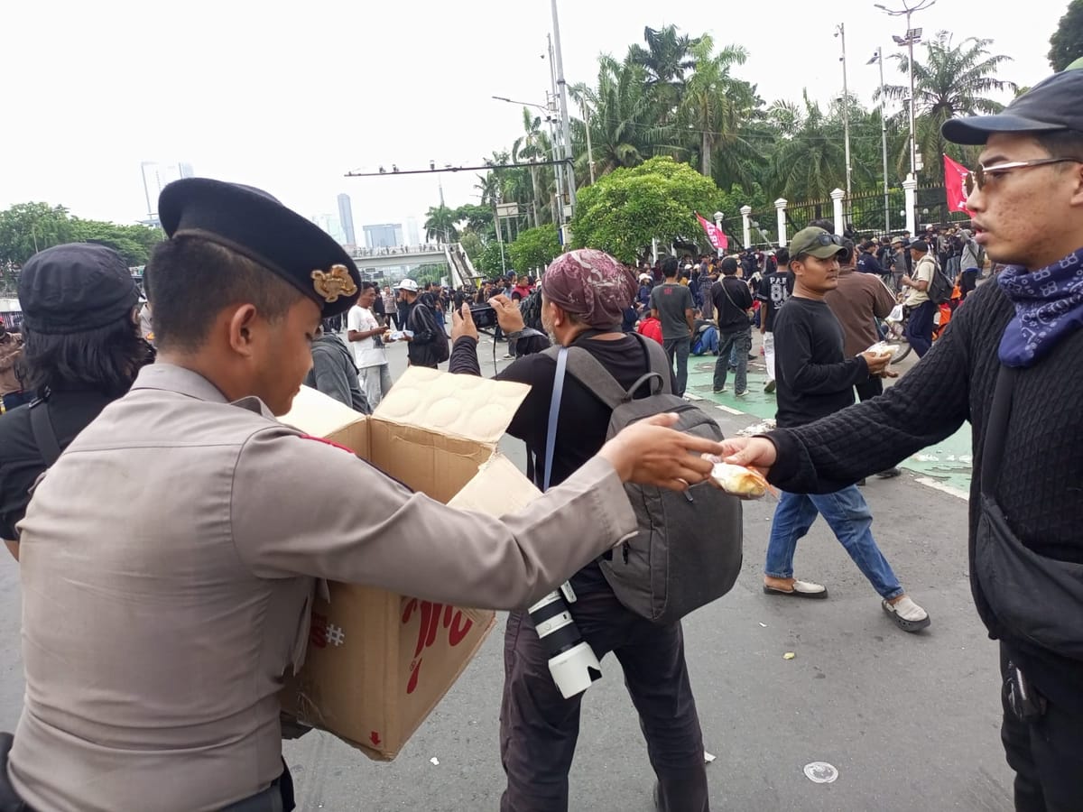 Aksi Berganti dari Buruh ke Mahasiswa, Polisi: Tidak Ada Gangguan, Situasi Kondusif