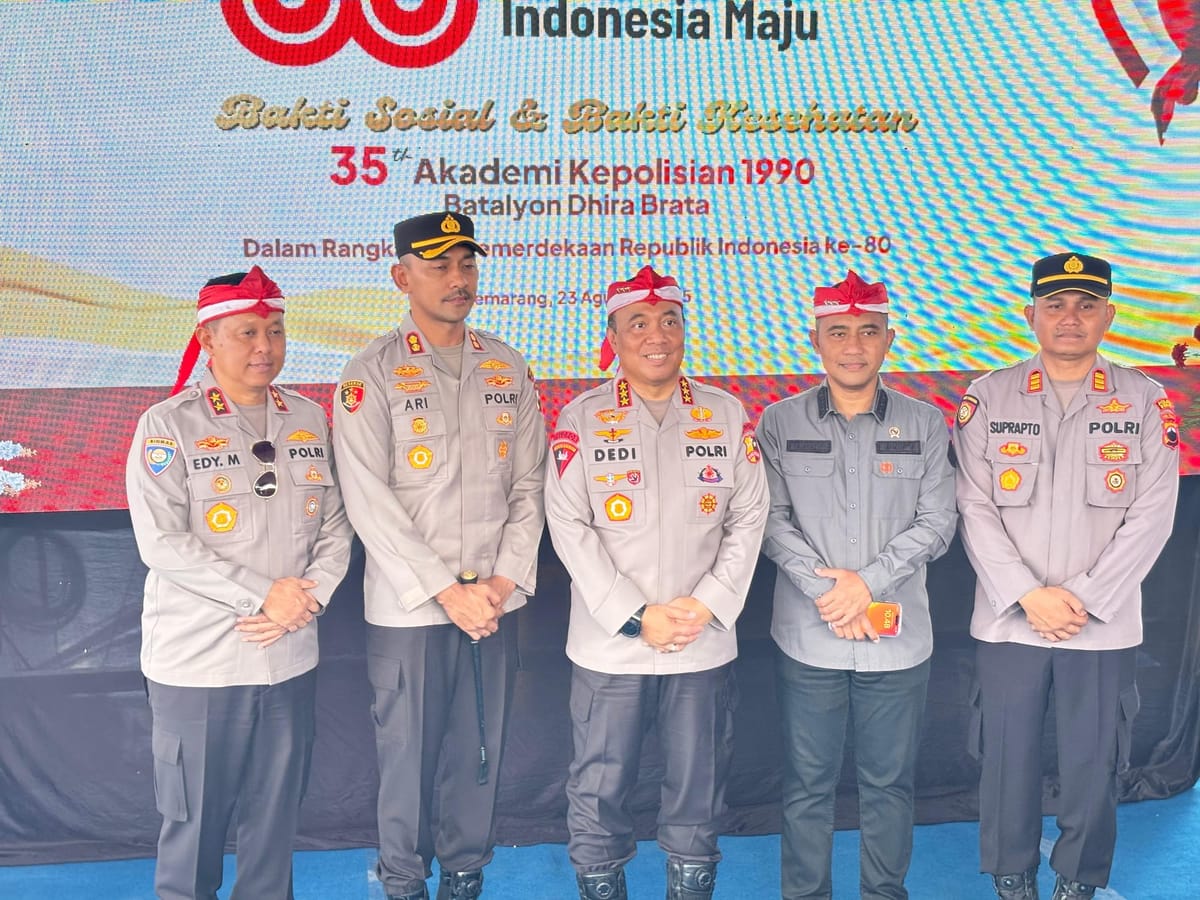 Aksi Nyata Alumni Akpol 90: Bantu Warga Sayung Lewat Bakti Sosial