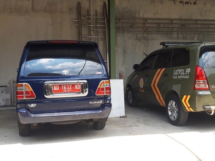 Aksi Ugal-Ugal Mobil Dinas Satpol PP Boyolali Bikin Geger, Nyaris Tabrak Anak-anak