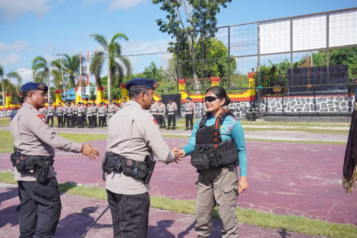 Dansatbrimob Kalteng Utus Polwan Unggulan ke Srikandi Brimob Challenge 2025