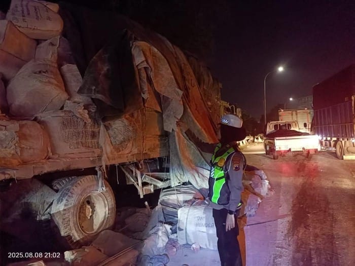 Detik-detik Kecelakaan Karambol di Tol Gayamsari, 6 Kendaraan Terlibat