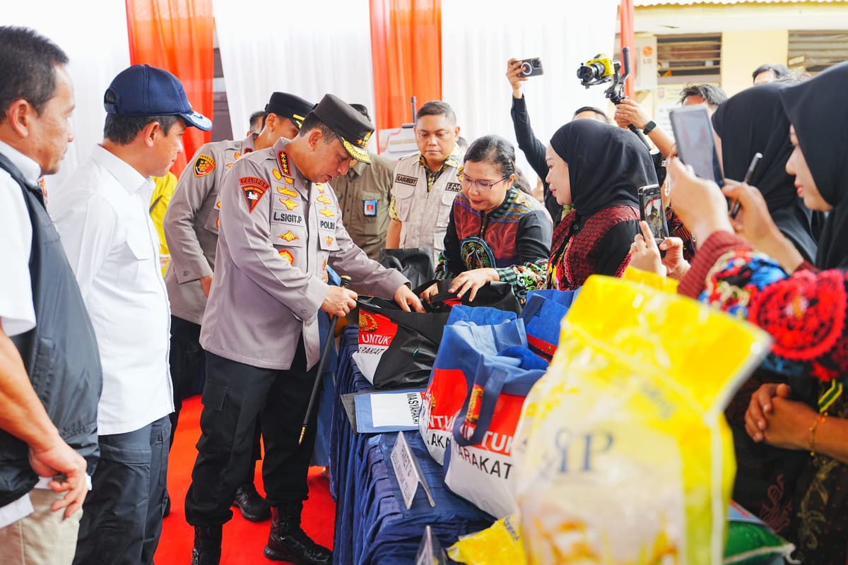 Dukung Ketahanan Pangan, Polri Distribusikan 310,25 Ton Beras SPHP di Kalbar