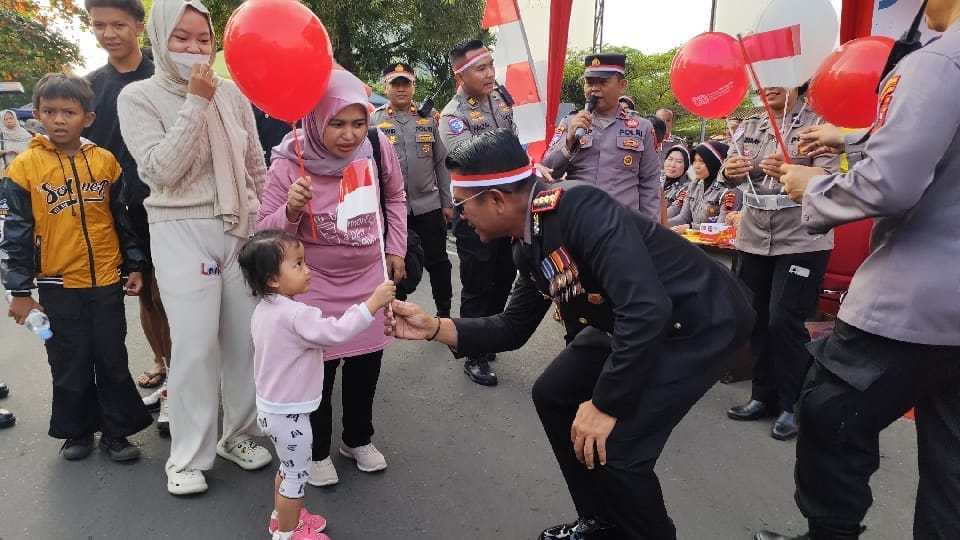 Gerakan Pangan Murah Polresta Diserbu Warga saat CFD di GOR Satria Banyumas