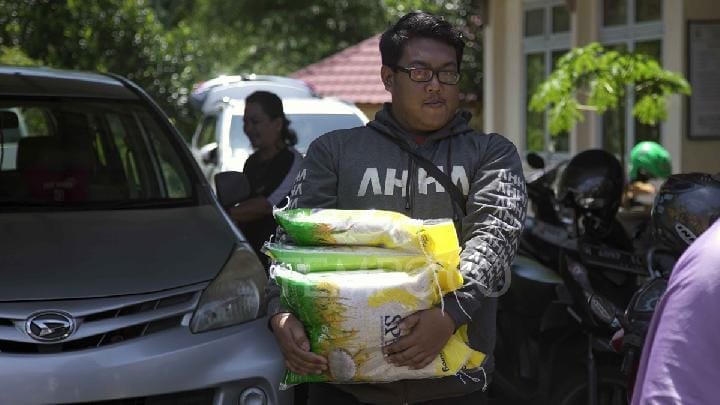 Gerakan Pangan Murah Salurkan 8 Ton Beras di Kabupaten Semarang