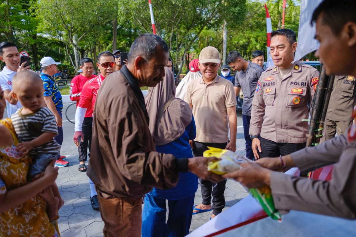 Gerakan Pangan Murah di CFD, Kapolda dan Gubernur Kalteng Turun ke Lapangan