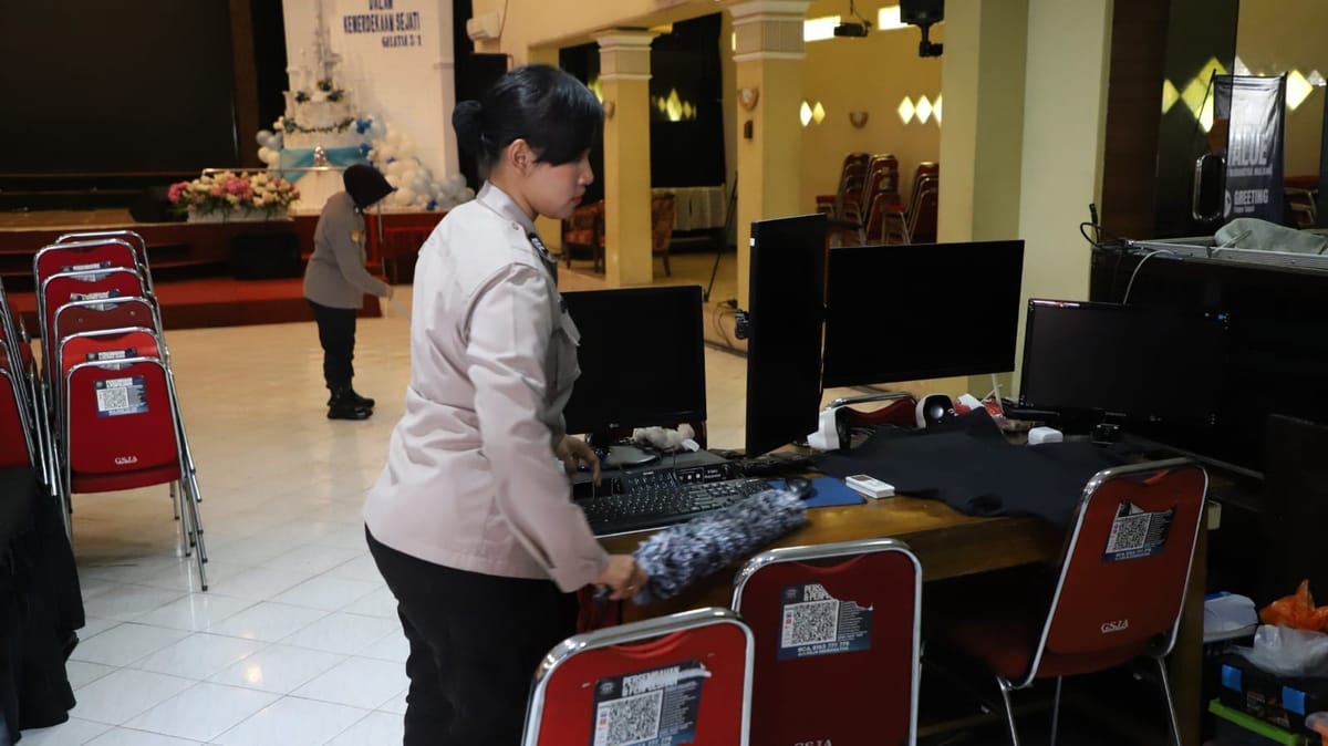 HUT ke-77 Polwan, Polresta Malang Kota Gelar Aksi Sosial di Masjid dan Gereja