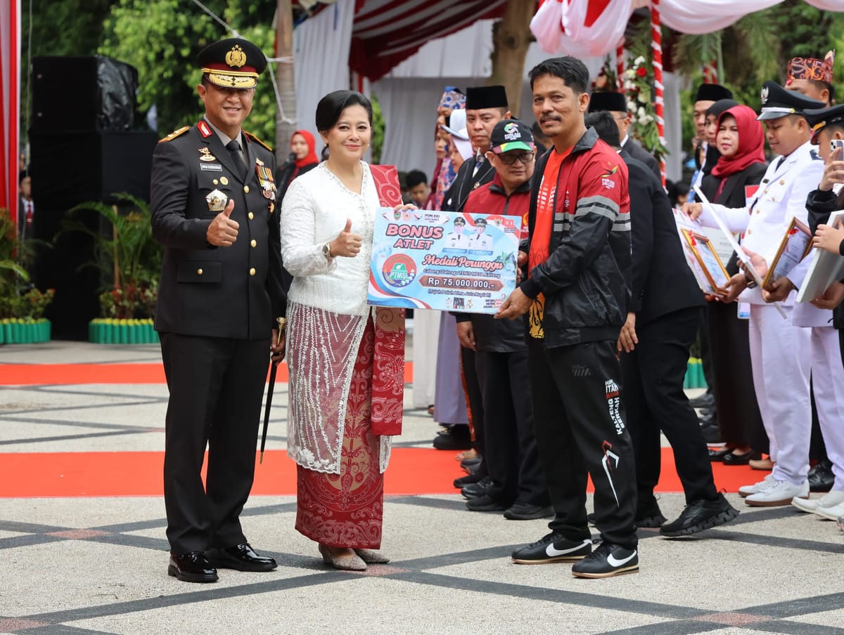 Kapolda Kalteng Hadiri Upacara HUT RI Ke-80, Tegaskan Komitmen Perkuat Jiwa Nasionalisme