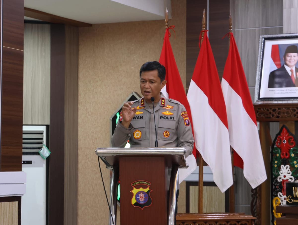 Kapolda Kalteng Ingatkan Kinerja Profesional dan Sukseskan Program Pemerintah Saat Gelar Operasional Triwulan II Tahun 2025