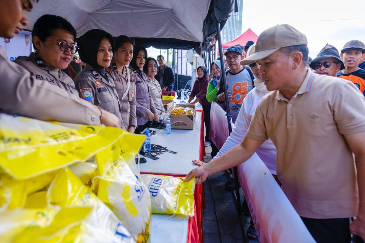 Kapolda dan Gubernur Kalteng Tinjau Langsung Gerakan Pangan Murah di CFD