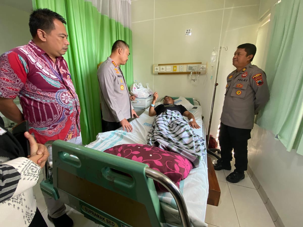 Kapolresta Pati Tinjau Langsung Kondisi Korban Kerusuhan di RSUD Soewondo