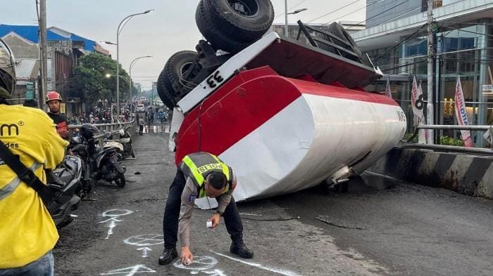 Kecelakaan Libatkan Truk Tangki di Malang, 3 Pengendara Motor Alami Luka