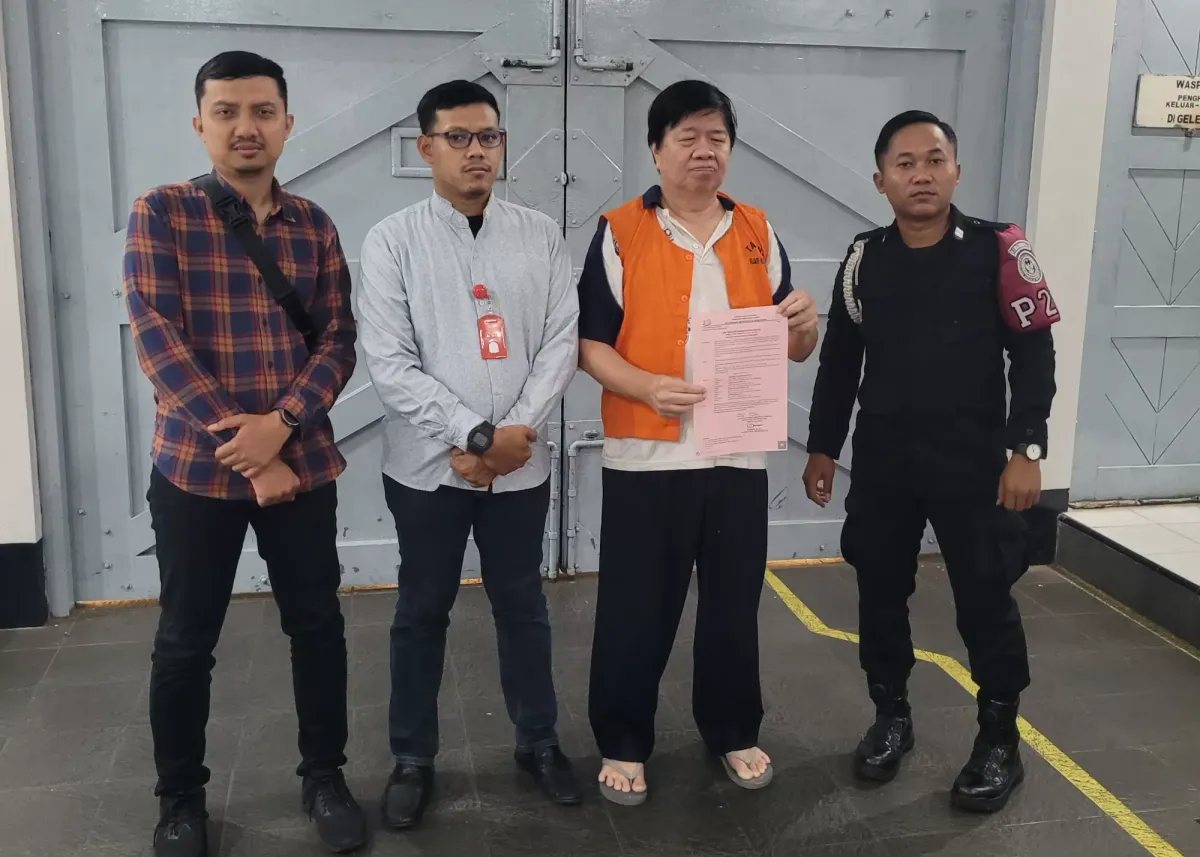 Kejari Kota Semarang Tangkap Buronan Kasus Penipuan Apartemen Rp 7 Miliar