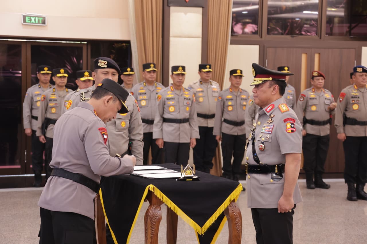Komjen Dedi Prasetyo Resmi Jabat Wakapolri Gantikan Gatot Eddy