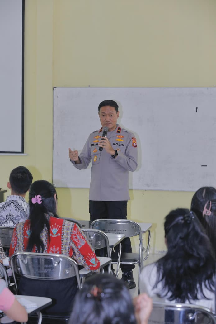 Kuliah Umum di FISIP UPR, Wakapolda Kalteng Tekankan Pentingnya Kejujuran dan Anti Korupsi