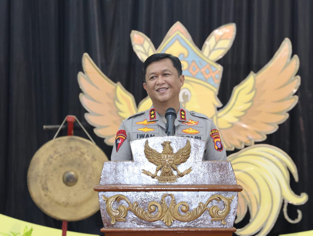 Motivasi Mahasiswa Baru, Kapolda Kalteng Tekankan Pentingnya Karakter dan Rasa Syukur