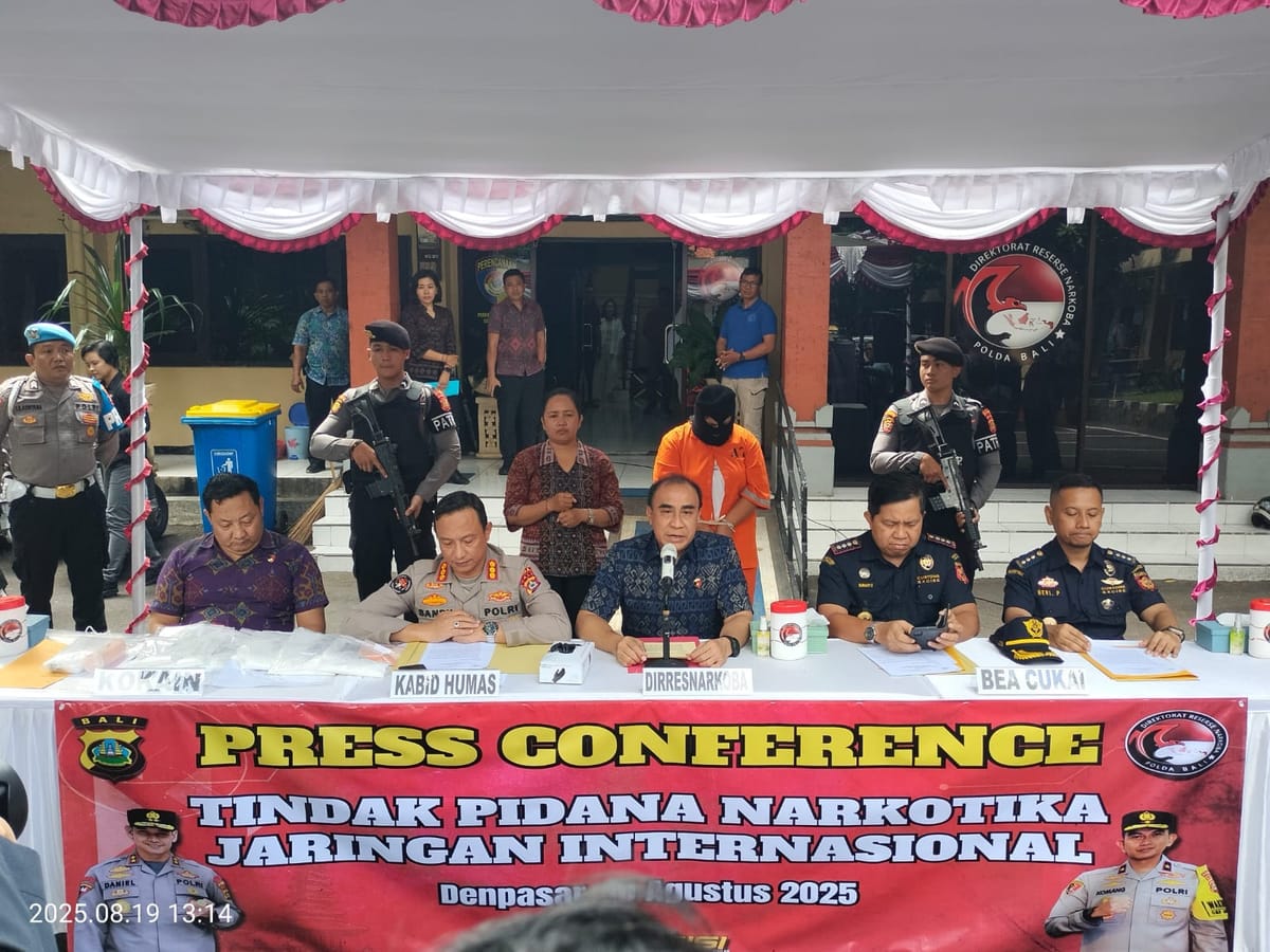 Polda Bali Amankan Kurir Narkoba Asal Peru Bernilai 10 Milyar Rupiah