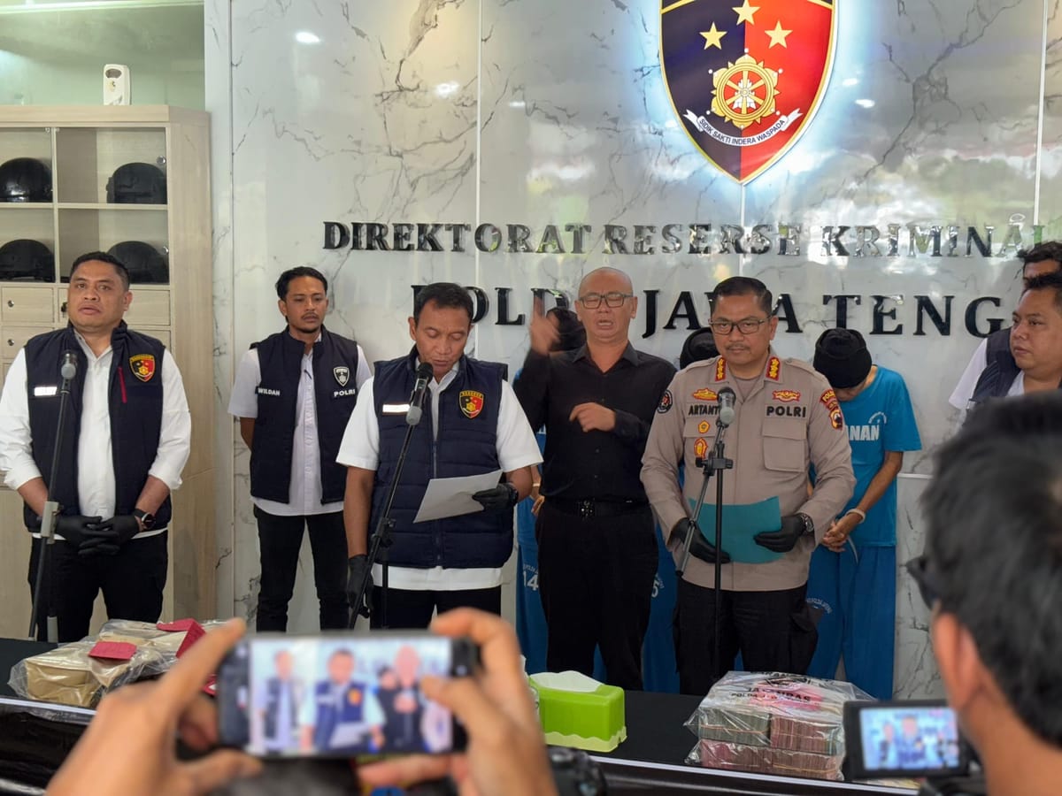 Polda Jateng Ringkus Komplotan Gendam Rp2 Miliar