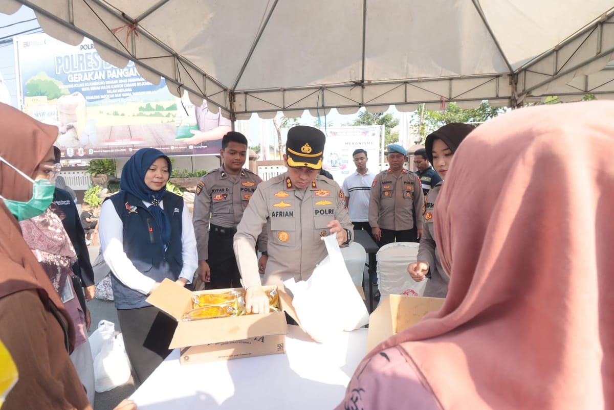 Polres Bojonegoro Gelar Pasar Murah, 30 Ton Beras Ludes dalam Waktu Singkat
