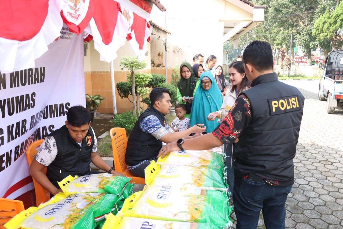 Polresta Banyumas Bantu Warga Akses Beras dengan Harga Terjangkau