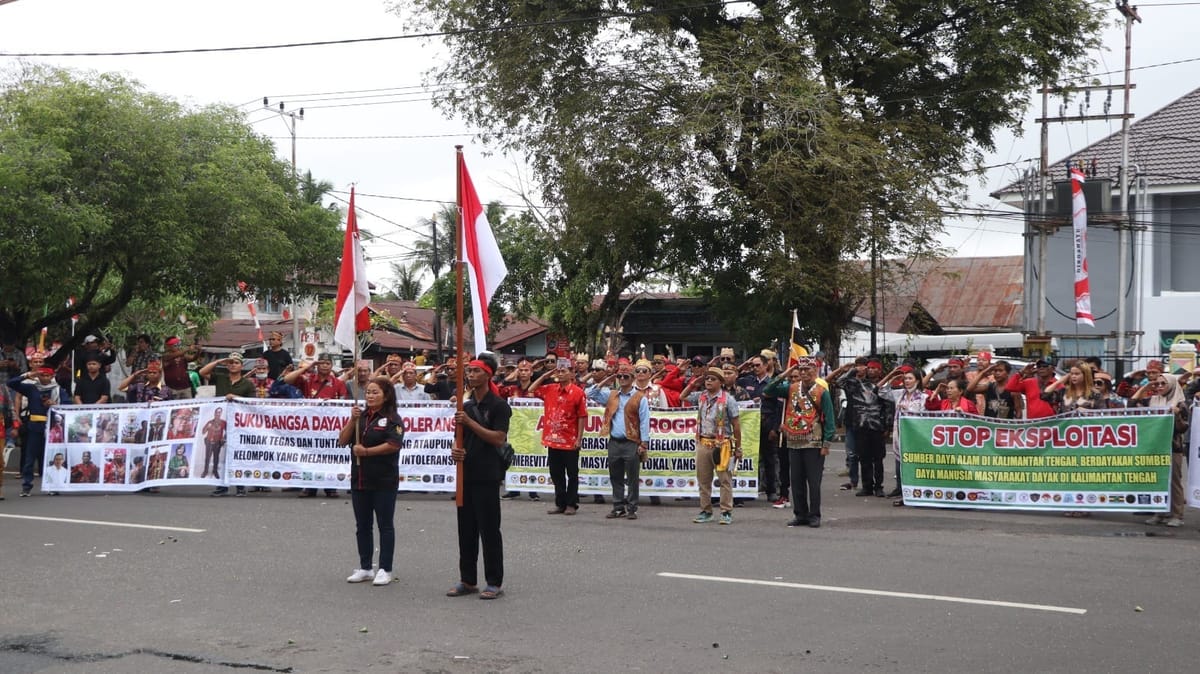 Polresta Palangka Raya Amankan Aksi Damai Aliansi Dayak Bersatu di Depan Kantor Gubernur
