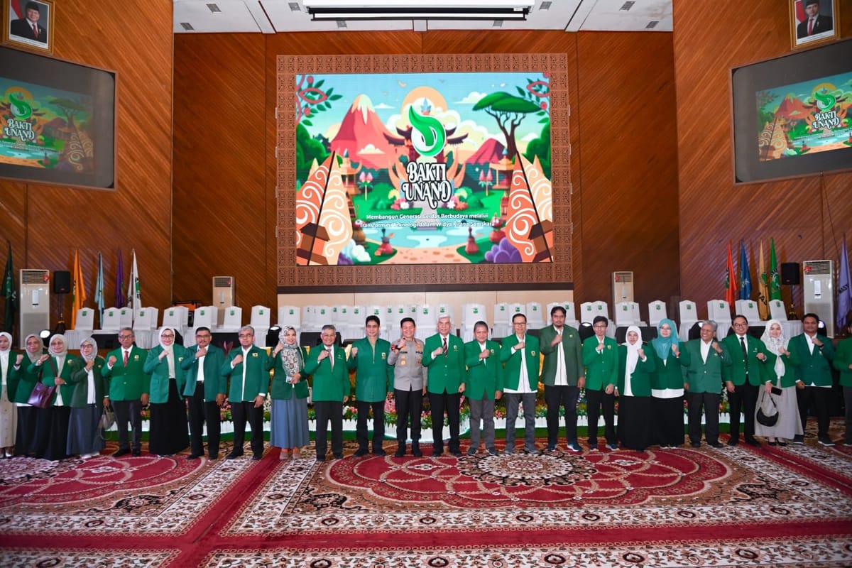 Polri Peduli Pendidikan: Wakapolda Sumbar Tanamkan Jiwa Bela Negara di Hati Mahasiswa Unand