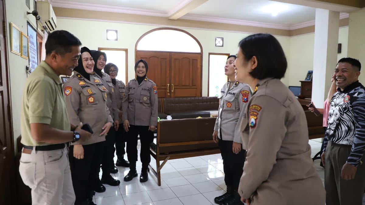 Polwan Polresta Malang Kota Gelar Bakti Sosial dan Religi Sambut HUT ke-77