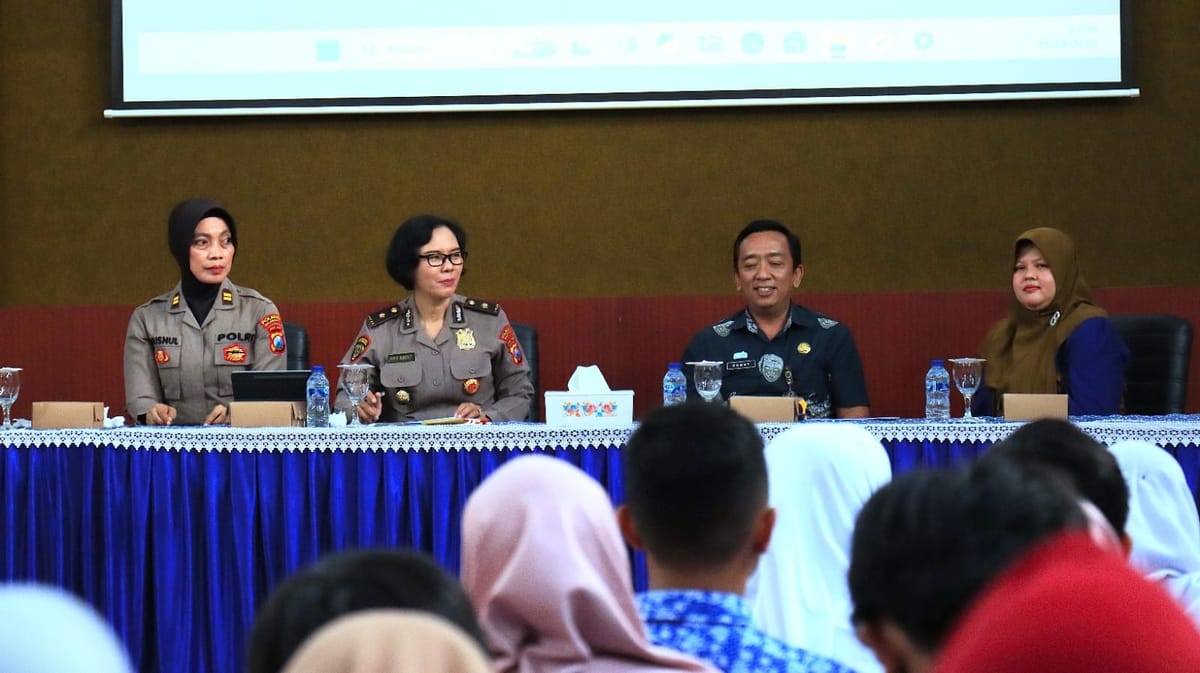 Polwan dan Dinsos Malang Kompak Lawan Kekerasan terhadap Perempuan