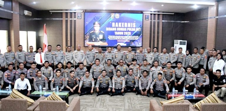 Rakernis Humas Polda 2025 Resmi Dibuka, Wakapolda NTT Tekankan Kolaborasi dan Transparansi