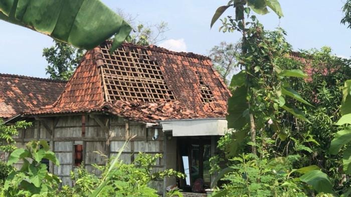 Ratusan Rumah di Grobogan Rusak Parah Setelah Diterjang Puting Beliung