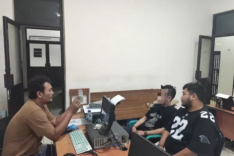 Satresnarkoba Purwokerto Ringkus Pemuda Pemilik Psikotropika