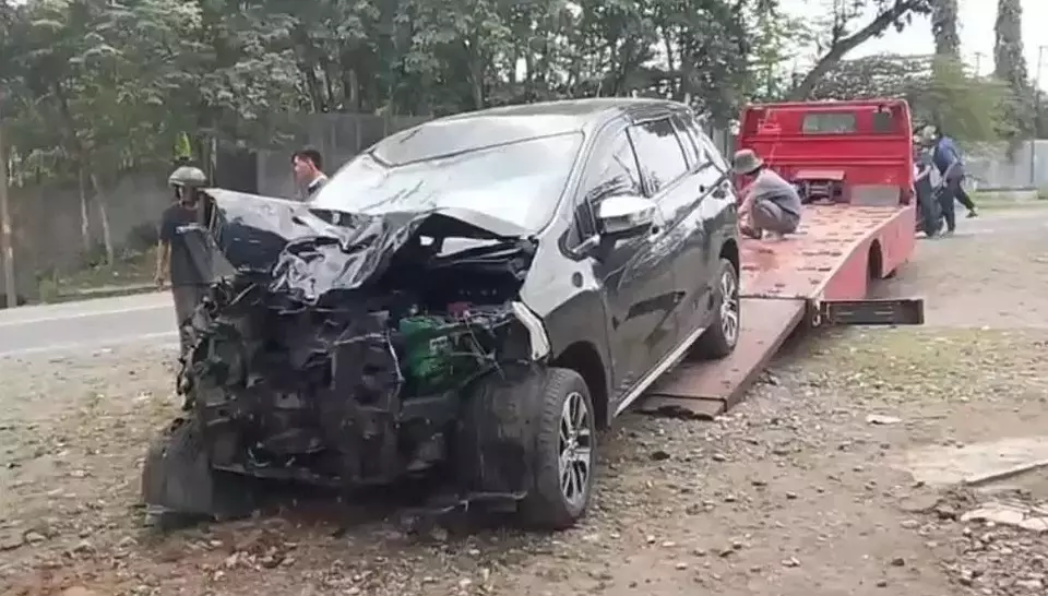 Tabrakan Beruntun di Banyumas, 2 Orang Meninggal dan 4 Luka-Luka