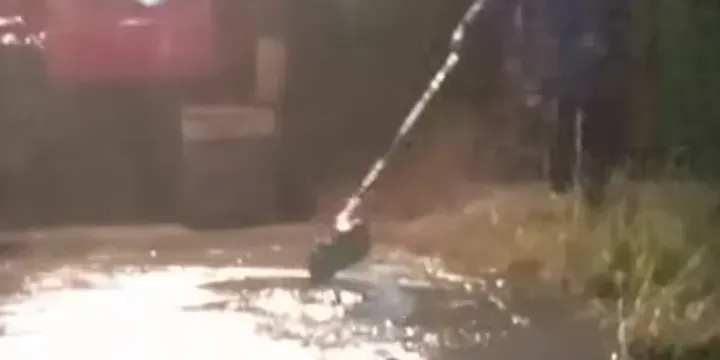 Ternyata Bukan Lumpur, Pertamina Sebut Semburan di Semarang Cuma Uji Hidrostatis