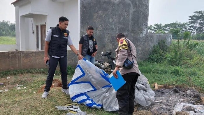 Ulah Balon Udara Liar, Listrik di Pekalongan Padam