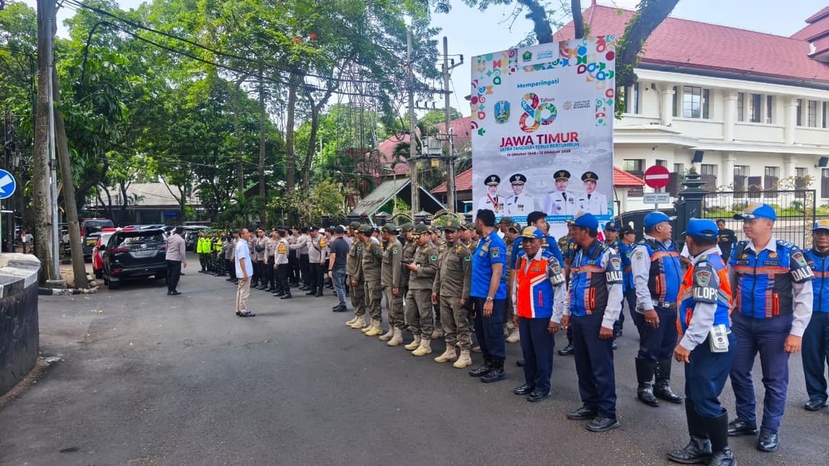 Aksi Damai Santri Malang Menggugat Dapat Pengawalan Humanis dari Polresta Malang Kota