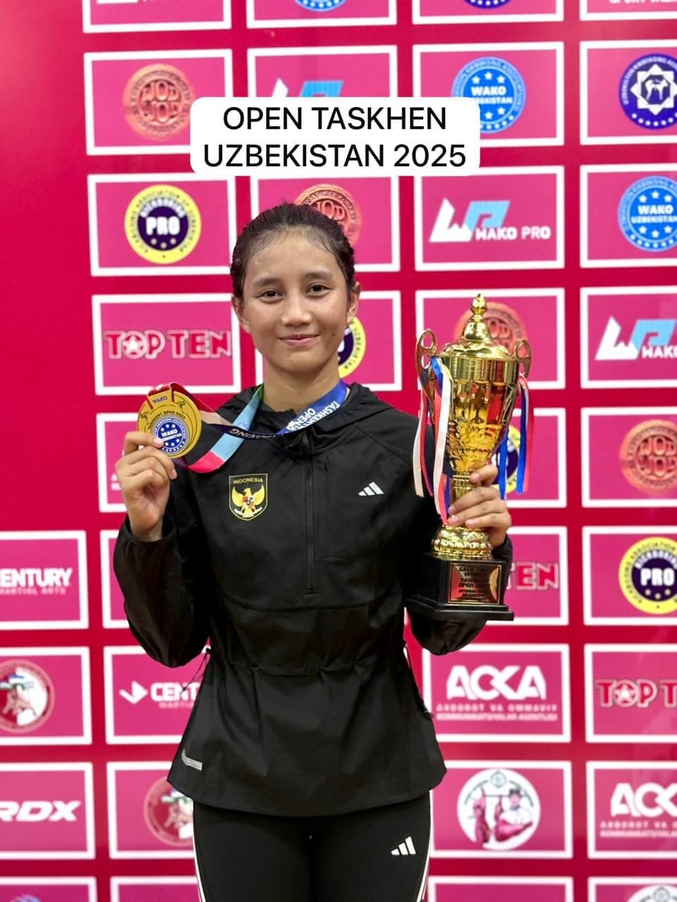 Bangga! Polwan Sumut Persembahkan Medali Emas untuk Polri di Piala Dunia Kickboxing