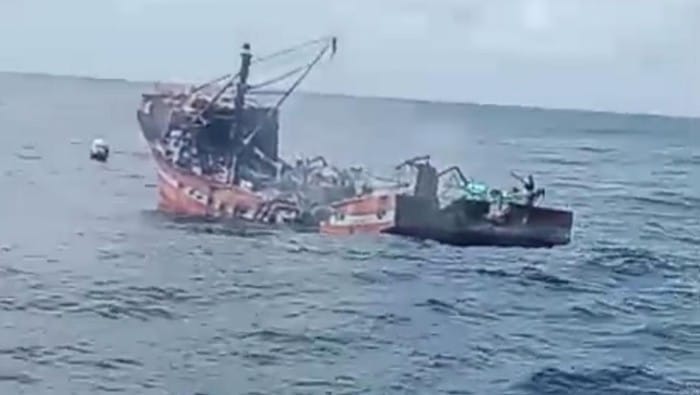 Kapal Ikan Asal Banyumas Meledak di Samudra Hindia, Satu ABK Tewas