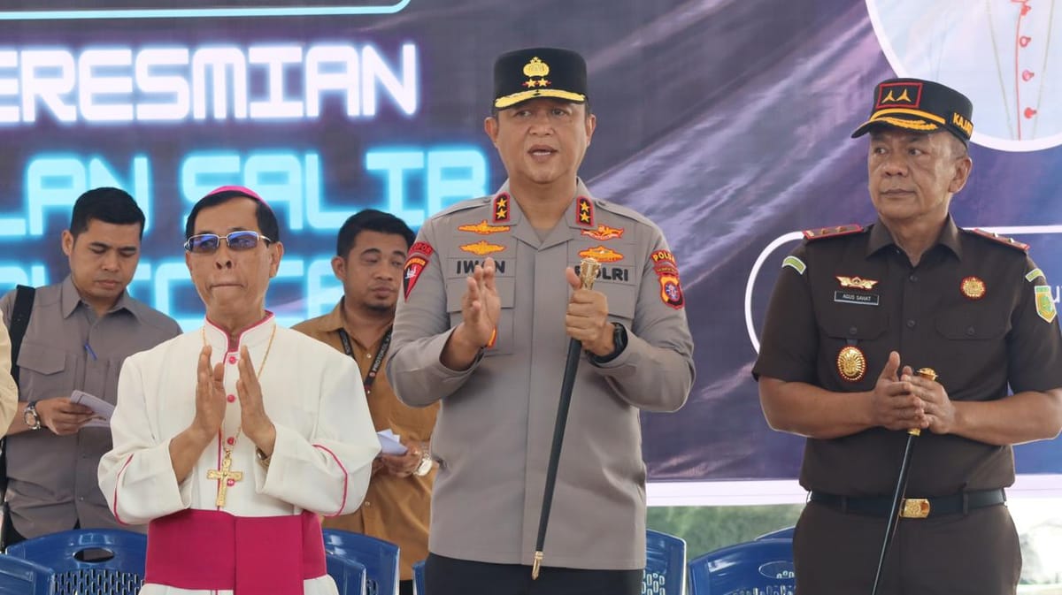 Kapolda Kalteng Ajak Warga Jaga Toleransi Saat Hadiri Peresmian Jalan Salib di Palangka Raya