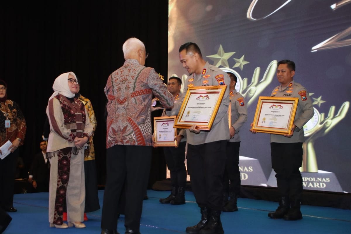 Polres Pekalongan Kota Buktikan Kinerja Unggul, Raih Penghargaan Kompolnas Awards 2025