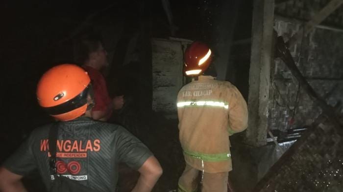 Rumah di Kroya Cilacap Ludes Terbakar, Diduga Gara-Gara Bara Tungku yang Belum Padam