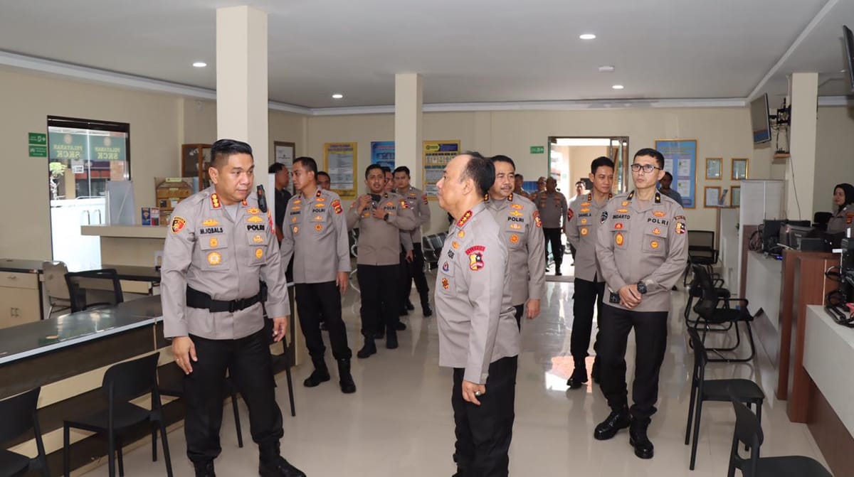 Wakapolri Tinjau Ruang SKCK Polresta Denpasar, Pastikan Pelayanan Prima bagi Masyarakat