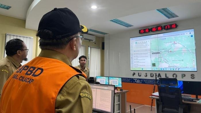 Warga Cilacap Sempat Cemas, Sirine Peringatan Tsunami Tiba-tiba Aktif Tanpa Pemberitahuan
