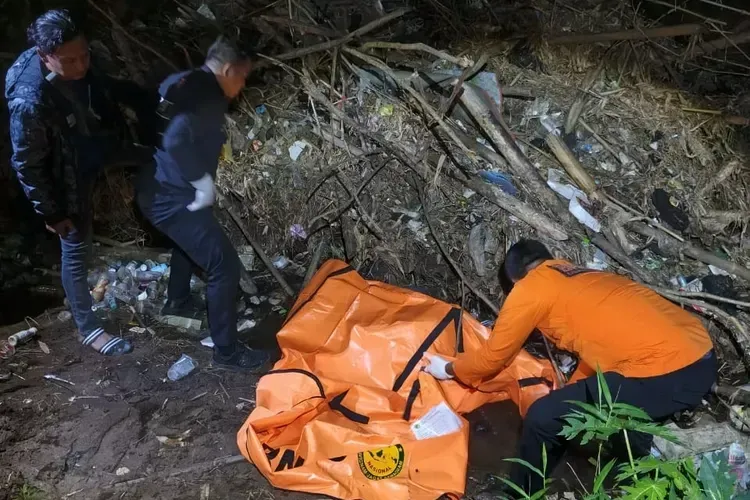 Diduga Epilepsi Kambuh, Pria Asal Blorok Tewas di Sungai Sumur Brangsong