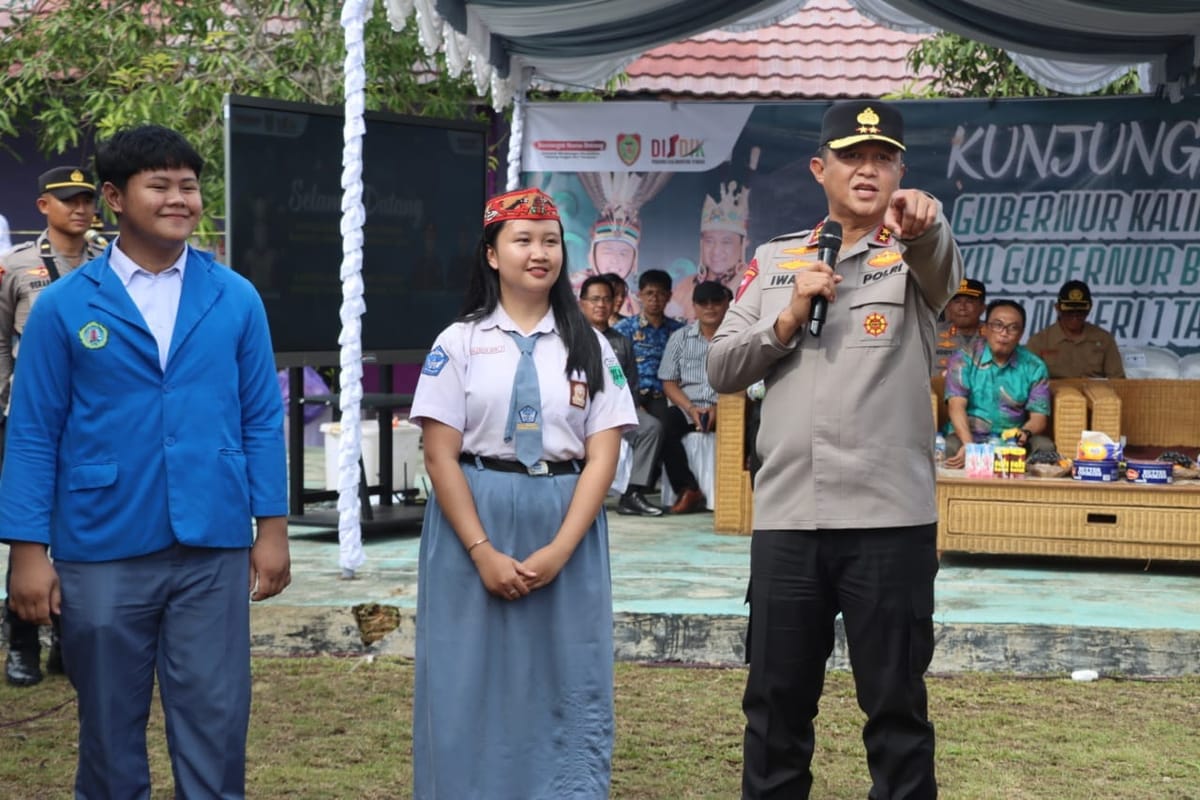 Kapolda Kalteng Sosialisasikan Layanan Call Center 110 dan Pamapta bagi Pelajar di Bartim