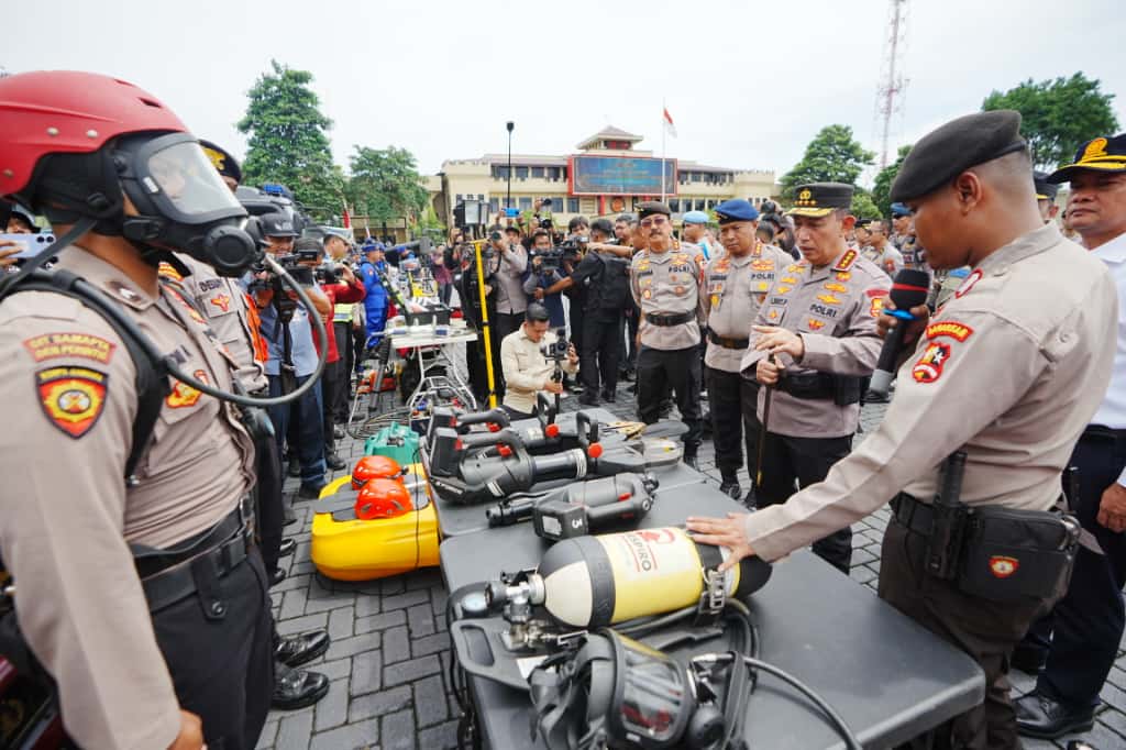 Kapolri Tegaskan Komitmen Polri di Garis Terdepan, Pastikan Rasa Aman Masyarakat Hadapi Potensi Bencana