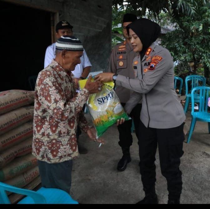 Polres Semarang Gelar Bakti Sosial untuk Warga Terdampak Puting Beliung di Pringapus dan Bergas