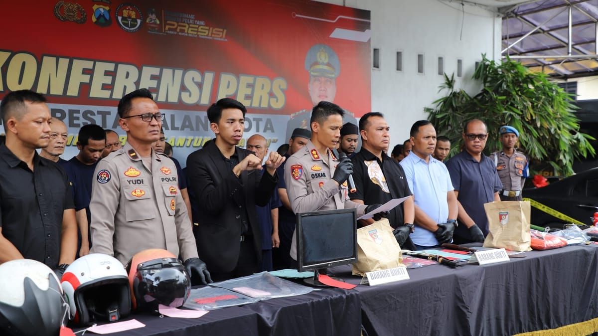 Puluhan Pelaku Pencurian hingga Penganiayaan Dibekuk dalam Operasi Sikat Semeru 2025