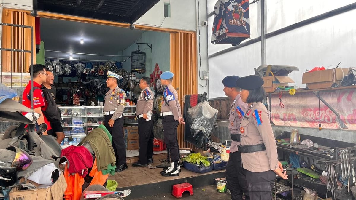 Sasar Bengkel Modifikasi, Polisi Ingatkan Bahaya Knalpot Brong Selama Ops Zebra Telabang