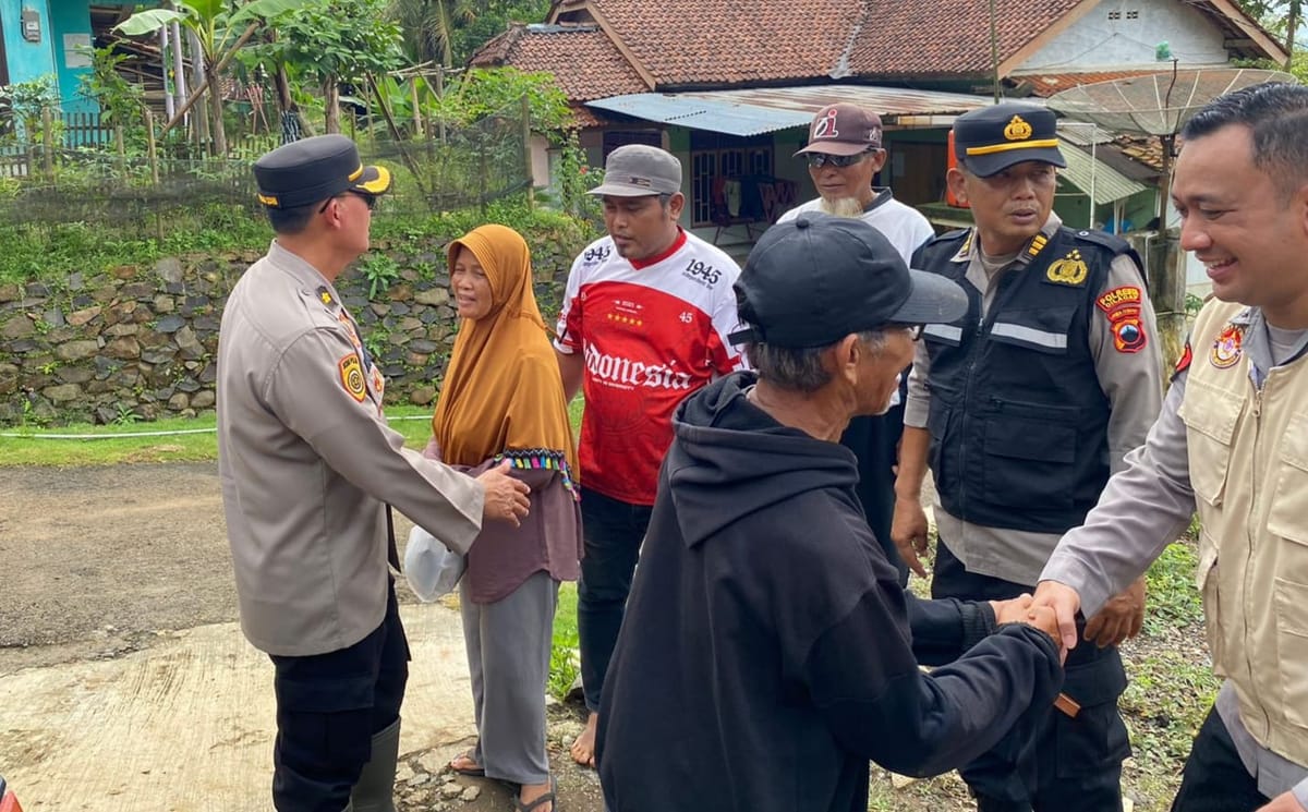 Satgas Trauma Healing Polda Jateng Dampingi Warga Terdampak Bencana Cilacap