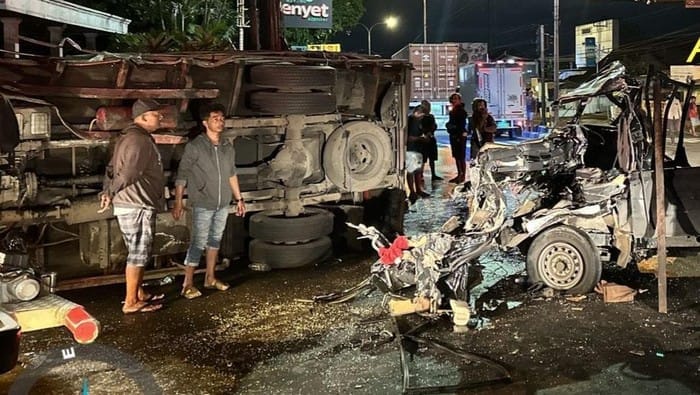 Sopir Pikap Tewas Usai Terobos Lampu Merah, Tabrak Truk di Mojosongo Boyolali