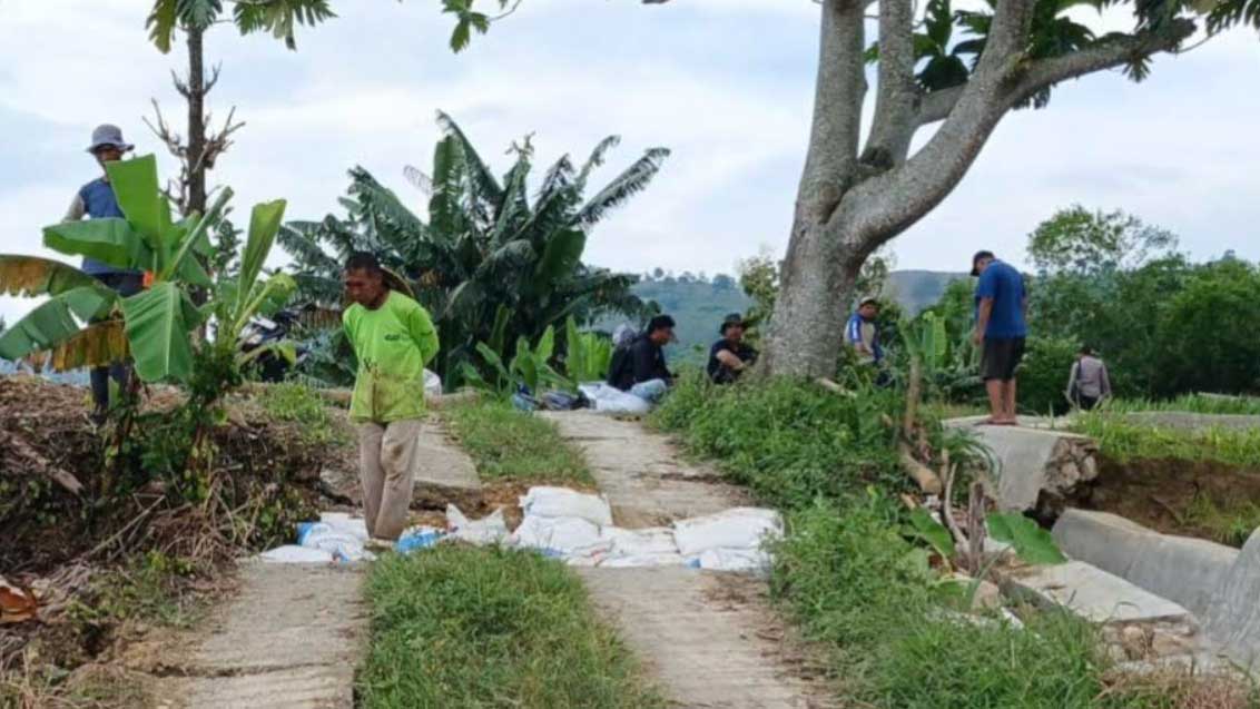 Tanah Bergerak di Sedayu Grobogan Gegerkan Warga dan Ganggu Akses Jalan
